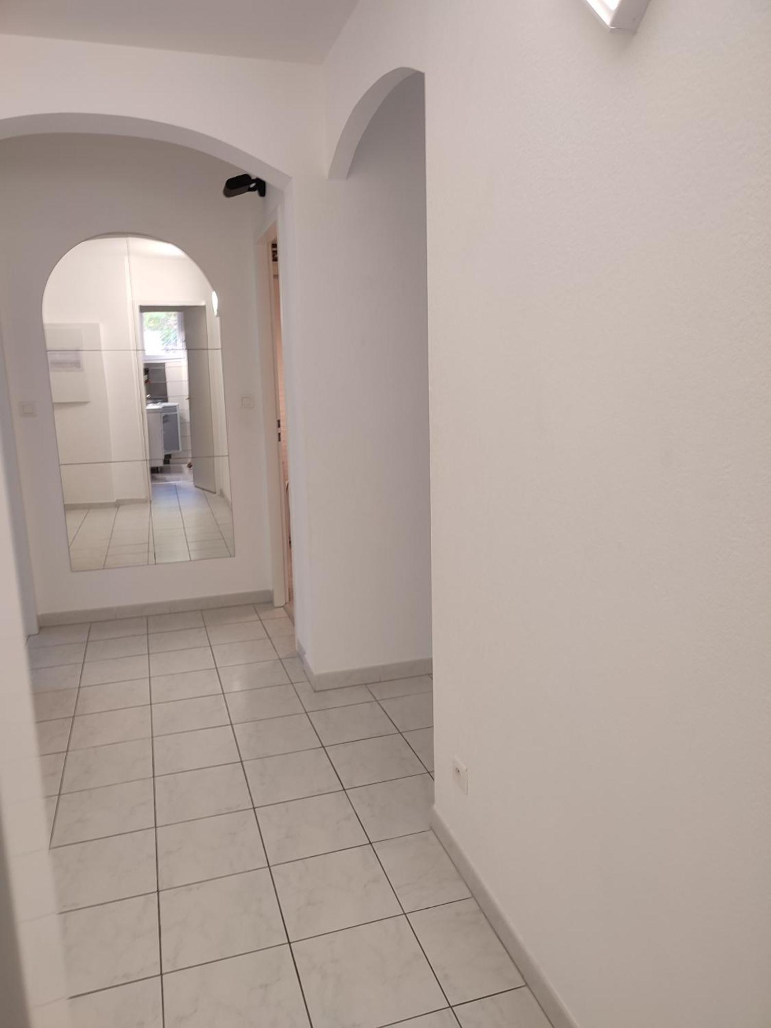 2 Terrasses Face De 100m2 Apartment