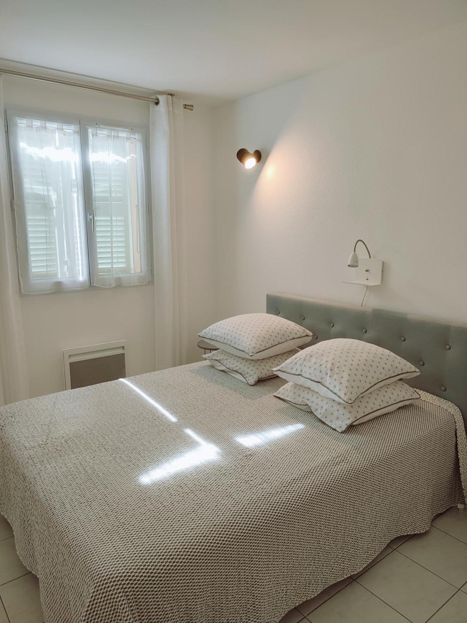 2 Terrasses Face De 100m2 * Saint-Florent (Corsica)